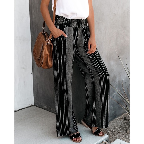 🖤🌿 Must Have Pants - Picture 2 of 3